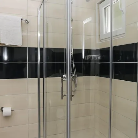 Posta Apartment Saplunara